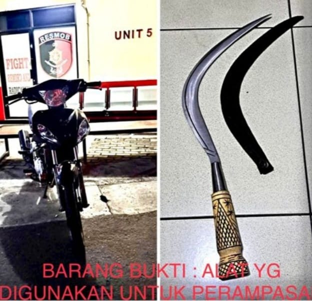 Barang bukti yang digunakan oleh komplotan begal. Foto : Istimewa