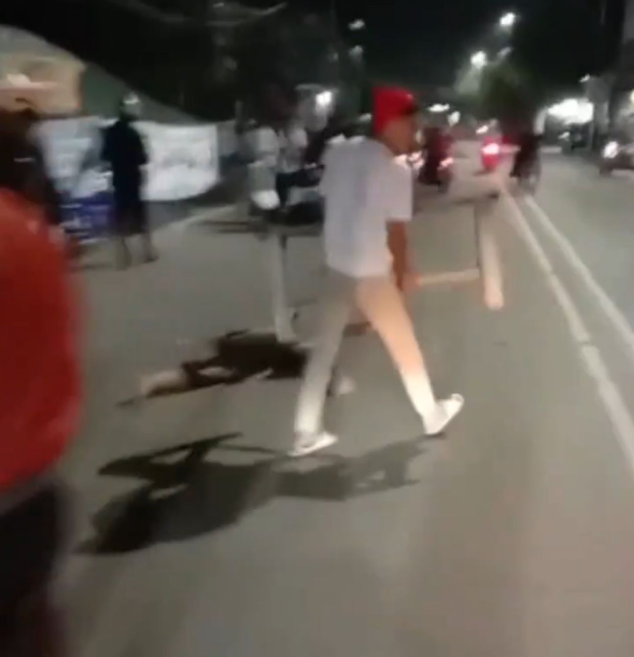 Capture Korban MF yang Tewas Terlindas Truk di jl. M Thoha, Sangiang, Kecamatan Periuk, Tangerang Kota, Selasa, (7/6/2022). tangselpos.id/SH