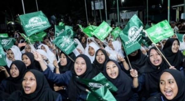 Ribuan Santri Nurul Dholam DIY bersalamat dan gelar doa untuk Ganjar Pranowo. (Ist)