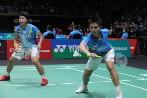 Apriyani/Fadia Amankan Tiket Perempat Final, Siap Bantai Wakil Tuan Rumah Apriyani/Fadia amankan tiket perempat final setelah mengalahkan pasangan Bulgaria. Foto : Istimewa