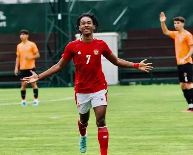 Menang Lawan Myanmar 5-1, Timnas Garuda Muda Gagal Ke Semifinal Salah satu pemain Garuda Muda Ronaldho Kwateh. Foto : Istimewa