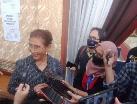 Susi Pudjiastuti saat menghadiri acara Deklarasi Kopi Susu. (Ist)