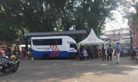 Hari Ini, SIM Keliling Tangsel Hadir Di 2 Lokasi Mobil pelayanan SIM keliling. (Ist)