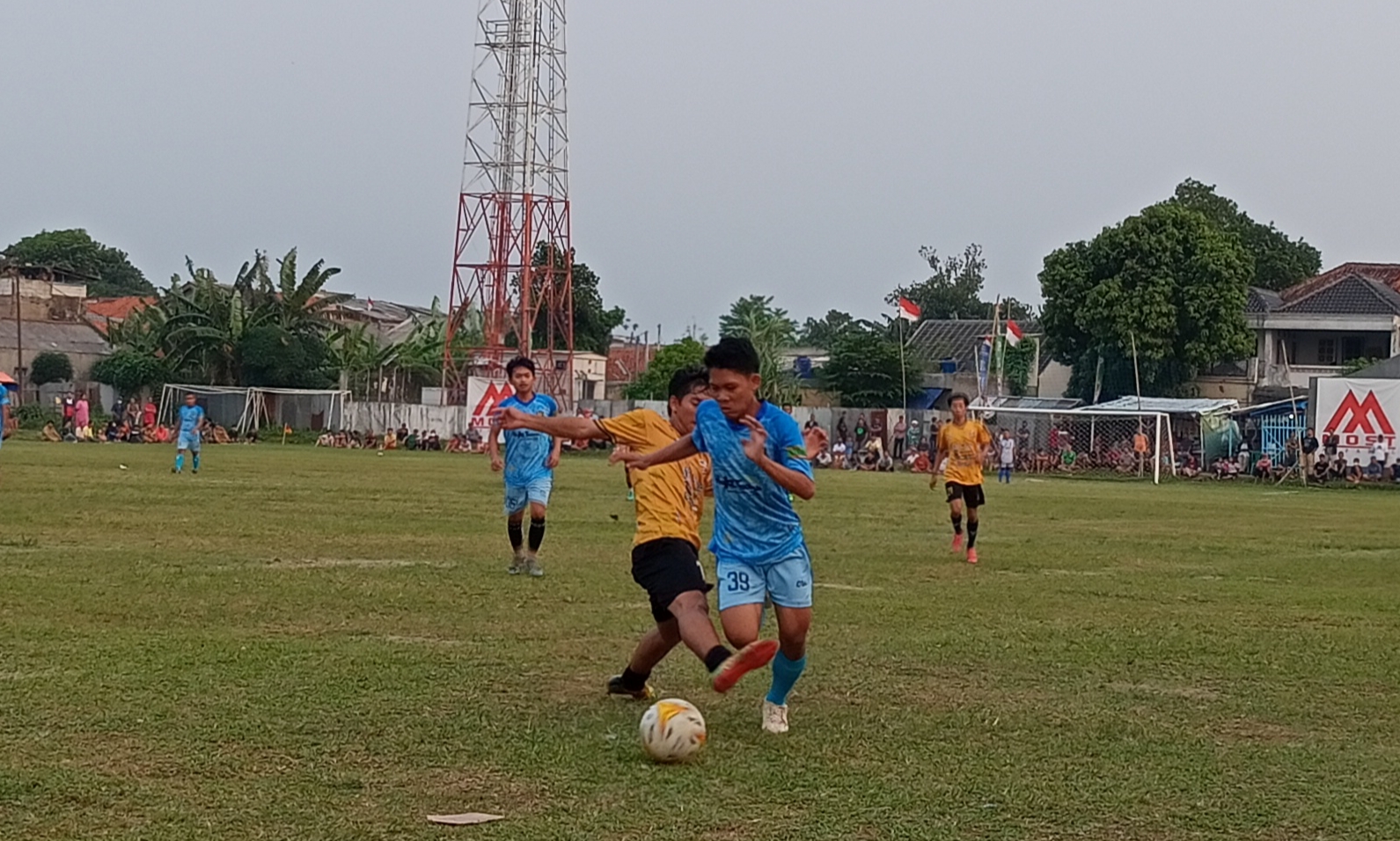Bamboe FC dan Persera bermain imbang 0-0 di dua babak. Pertarungan harus berakhir lewat drama adu penalti. (Foto: dok.Panitia Bina Jaya Cup)