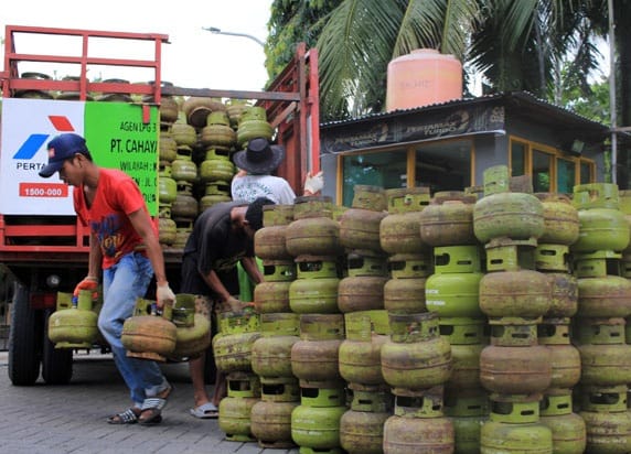 Langkahi Kewenangan Pemerintah Pusat, Jewer Kepala Daerah Yang Naikin Gas 3Kg Stock gas 3kg. (Ist)