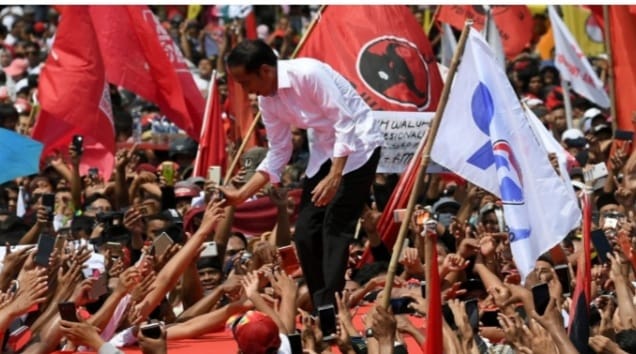 Pemilih Prabowo Cenderung Tak Puas, Jokowi Memuaskan Di Mata Pemilihnya Jokowi pada kampanye 2019. (Ist)