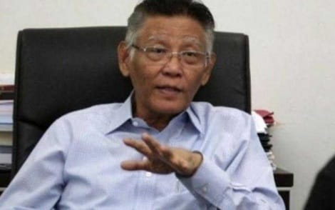 Prof. Romli Tak Yakin Sambo Bakal Dihukum Mati, Ini Alasannya... Pakar Hukum Pidana Universitas Padjadjaran Prof. Romli Atmasasmita. Foto : Istimewa