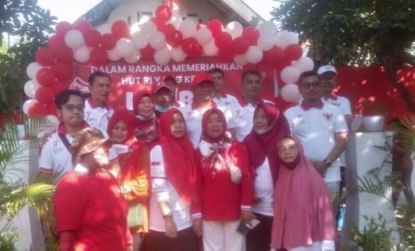 Warga Sudimara Jaya Ciledug menyambut HUT RI ke 77 dengan suka cita. Foto : Istimewa