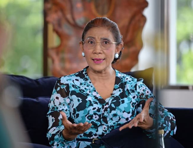 Usul Cabut Subsidi BBM, Susi Colek Jokowi Susi Pudjiastuti. (Ist)