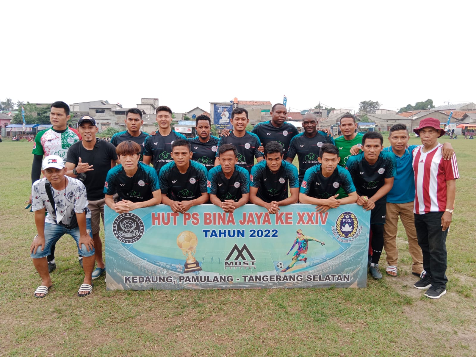 Domino tak banyak merombak kekuatannya saat lawan Beruang, Jumat (27/8) sore.(Foto: dok.Panitia Bina Jaya Cup)