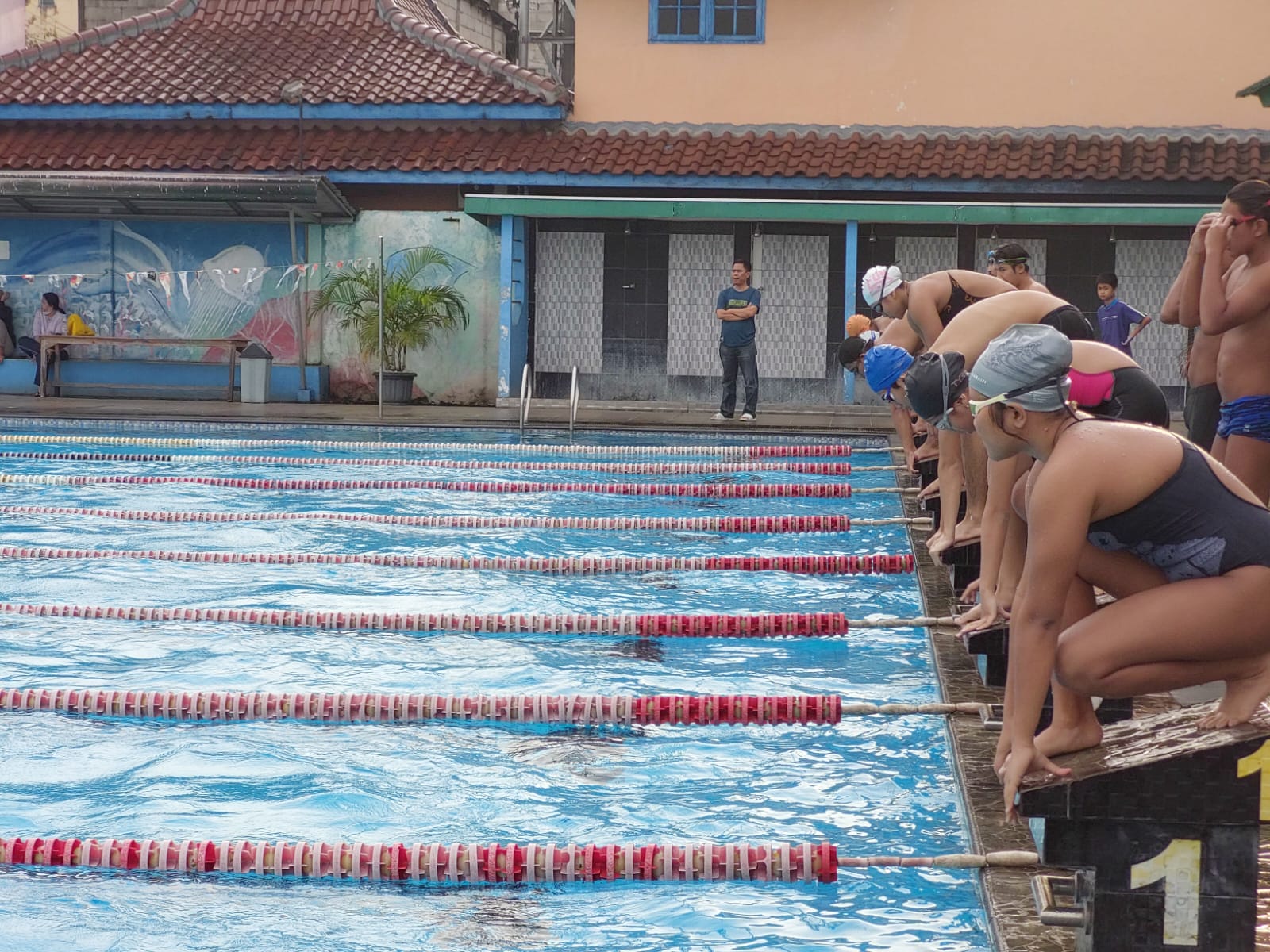 Sesi latihan berlangsung di Kolam renang Cobra Tirta Kala Yonkav-9/SDK, Pondok Jagung, Serpong Utara, Tangsel, Sabtu (24/9/2022). (tangselpos.id/rmn)