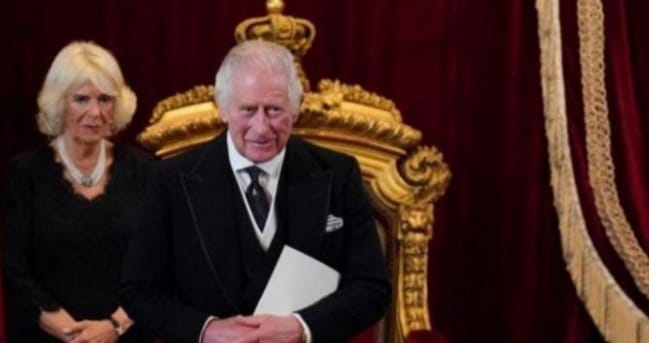 Raja Charles III (Ist)