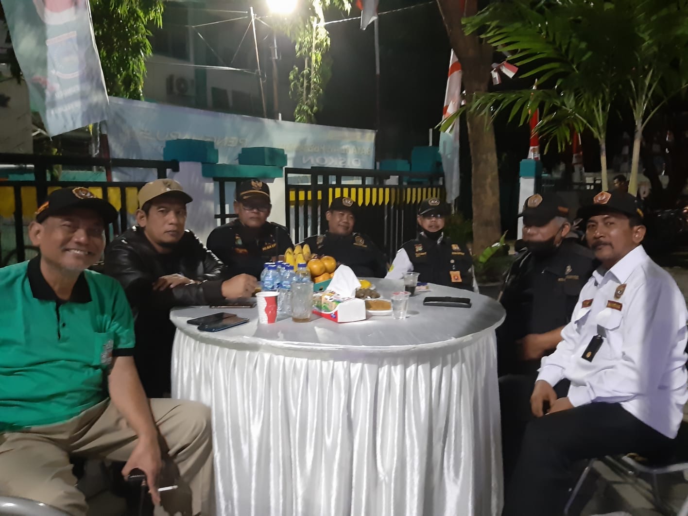 Suasana apel cipta kondisi di Kelurahan Cirendeu. (tangselpos.id/ist)