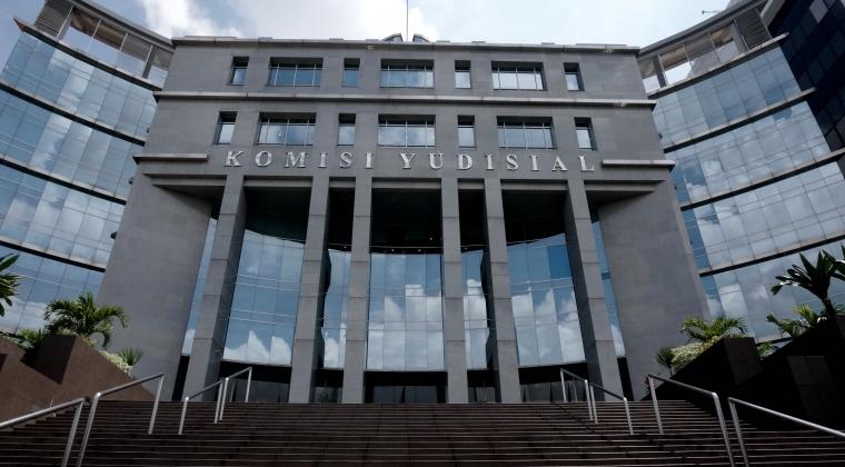 KY Pastikan Bakal Pelototi Sidang Ferdy Sambo Gedung Komisi Yudisial. (Ist)