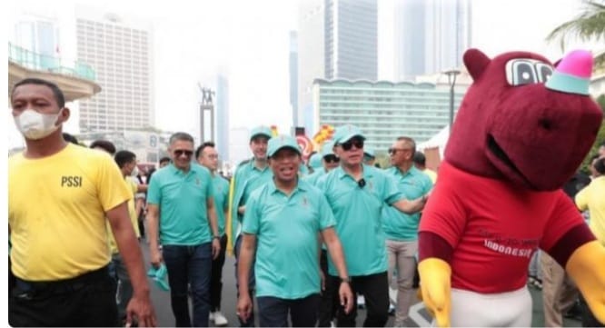Menpora: Mari Sukseskan Piala Dunia U-20 Menpora Zainudin Amali bersama Ketum PSSI Mochamad Iriawan pada peluncuran maskot di Bunderan HI, Jakarta. (Ist)
