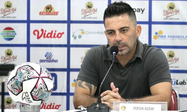 Persib Vs Arema FC, Ujian Perdana Javier Roca Javier Roca pelatih Arema FC. (Ist)