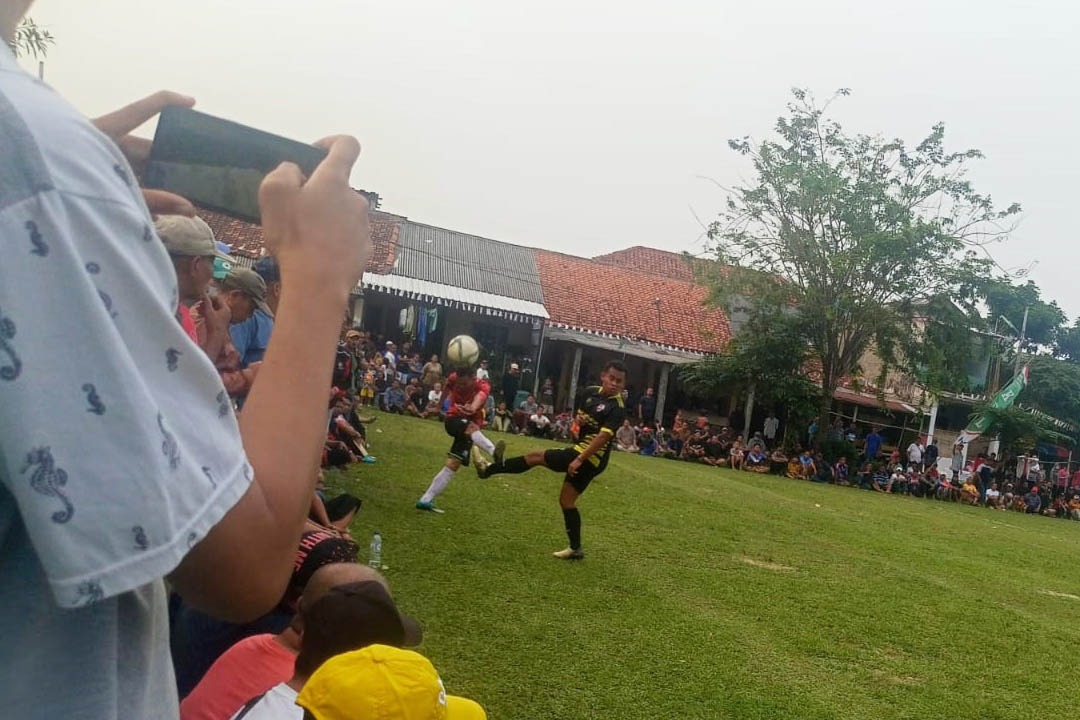 Tanpa Renggur, Setia Kawan Sulit Bobol Gawang Lawan Laga babak 8 besar berlangsung seru dan ketat pada Senin (5/9) sore.(Foto.dok.Panitia Bina Jaya Cup XXIV 2022).