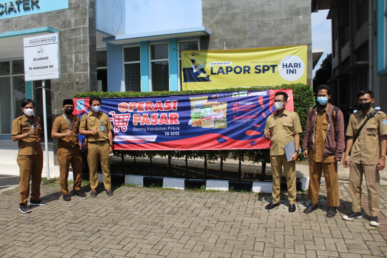 Tekan Kenaikan Harga, Disperindag Tangsel Lakukan Operasi Pasar Foto : Istimewa