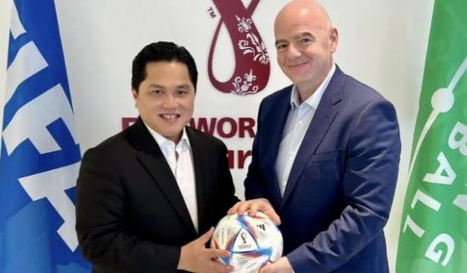 Menteri BUMN Erick Thohir dan Presiden FIFA Gianni Infantino. (Ist)