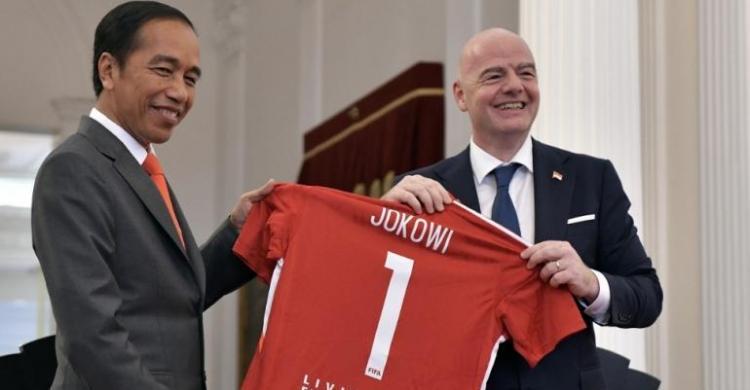 Presiden Jokowi dan Presiden FIFA Gianni Infantino. Foto : Istimewa