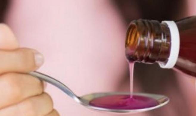 Ngeri Bener, 15-18 Obat Sirup Yang Diuji Mengandung Etilen Glikol Ilustrasi sirup obat. Foto : Istimewa