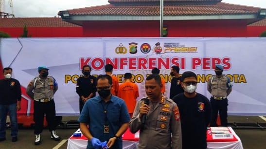 Kapolres Metro Tangerang Kota Kombes Zain Dwi Nugroho saat konferensi. Foto : Istimewa