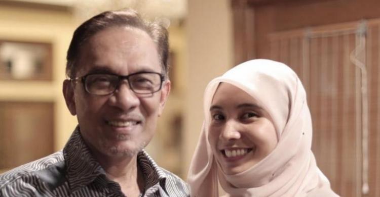 PM Malaysia Anwar Ibrahim bersama putri nya Nurul Izzah. Foto : Istimewa