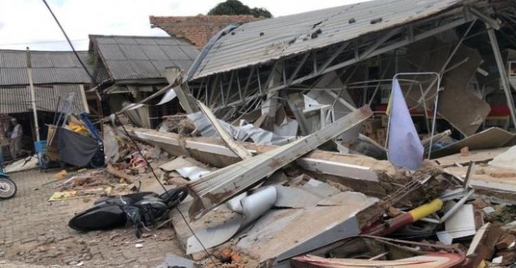 BNPB: 46 Orang Meninggal Dan 700-an Terluka Imbas Gempa Cianjur Bangunan terdampak gempa di Cianjur. Foto : Istimewa