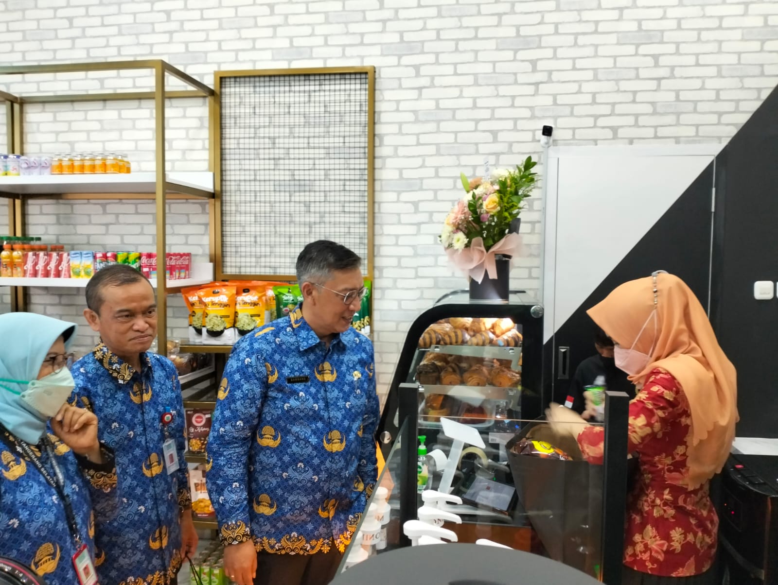 Gelorakan Semangat Kewirausahaan, Minimarket & Ruang Galeri DWP Kota Tangsel Resmi Dibuka Foto : Istimewa
