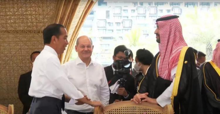 Suasana makan siang KTT G20 yang diadakan di Bamboo Dome, Apurva Kempinski, Nusa Dua, Bali. (Foto : Setpres)