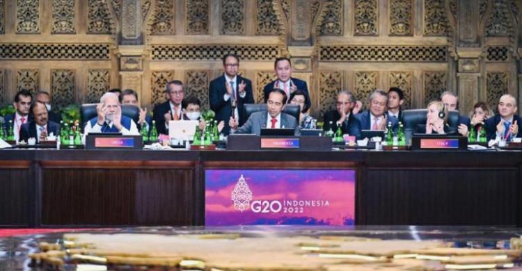 Negara Kita Banjir Proyek Presiden Jokowi saat penutupan KTT G20. (Foto : Setpres)