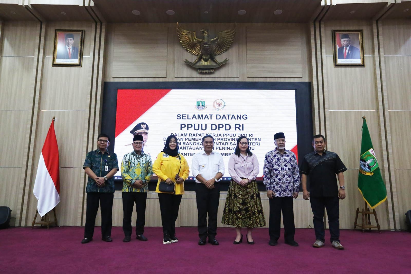 Pj Guberner Banten Al Muktabar (baju putih) dan rombongan PPUU DPD RI. (Foto : Humas Pemprov)