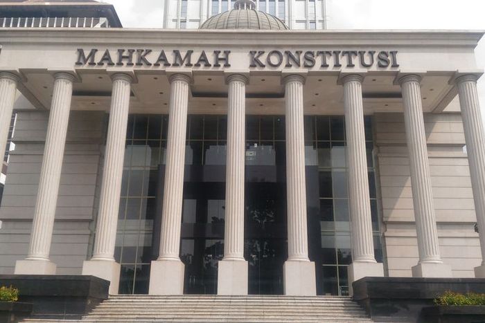 RI 1 Nyalon Jadi RI 2 Dimentahkan Oleh MK Gedung MK. (Ist)