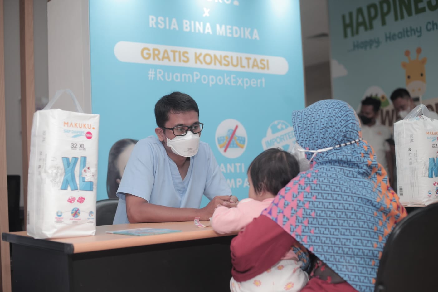 Bantu Atasi Masalah Ruam Popok, MAKUKU Berkolaborasi dengan RSIA Bina Medika Tangerang Program konsultasi MAKUKU kepada masyarakat Tangerang