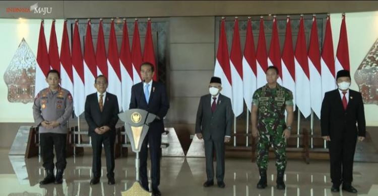 Hadiri KTT ASEAN-Uni Eropa, Jokowi Nggak Bakal Lama Di Brussel Presiden Jokowi mengadakan jumpa pers sebelum bertolak menuju Belgia untuk mengikuti KTT ASEAN-Uni Eropa (EU). (Foto : Setpres)