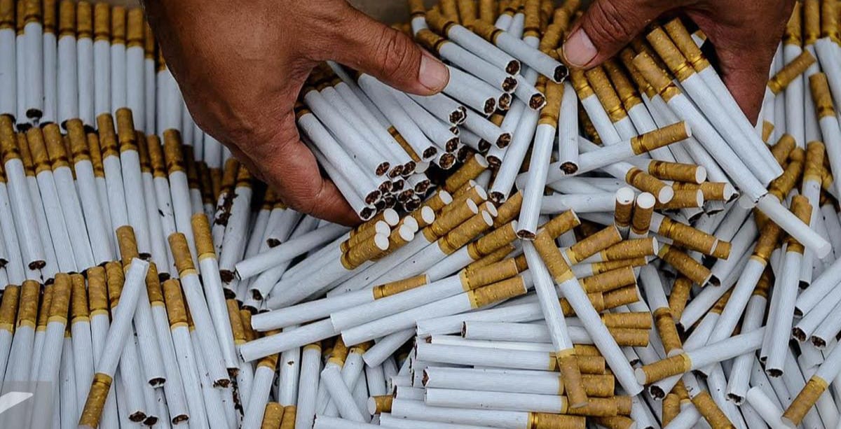 Jokowi Larang Penjualan Rokok ‘Ketengan’ Mulai Tahun Depan Ilustrasi rokok batangan. (Ist)