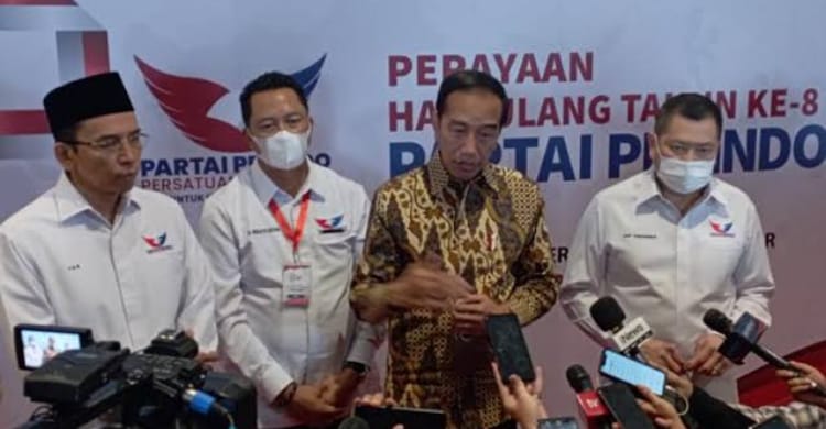 Mahyudin Dan TGB Layak Masuk Bursa Menteri Presiden Jokowi saat hadir pada acara ultah Partai Perindo.