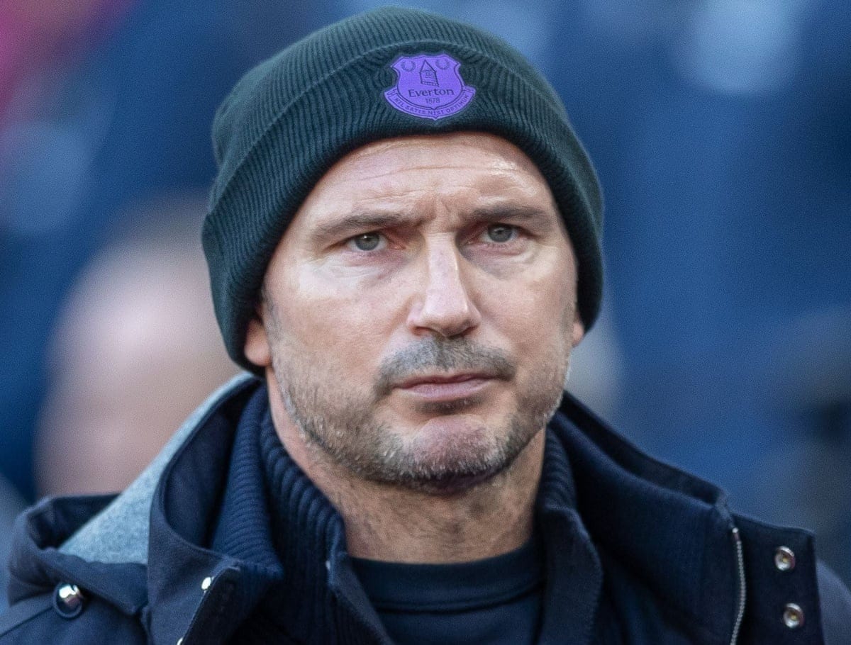 Buntut Kondisi Everton Jeblok, Pelatih Frank Lamprad Kena Pecat Pelatih Everton Frank Lampard. (Ist)