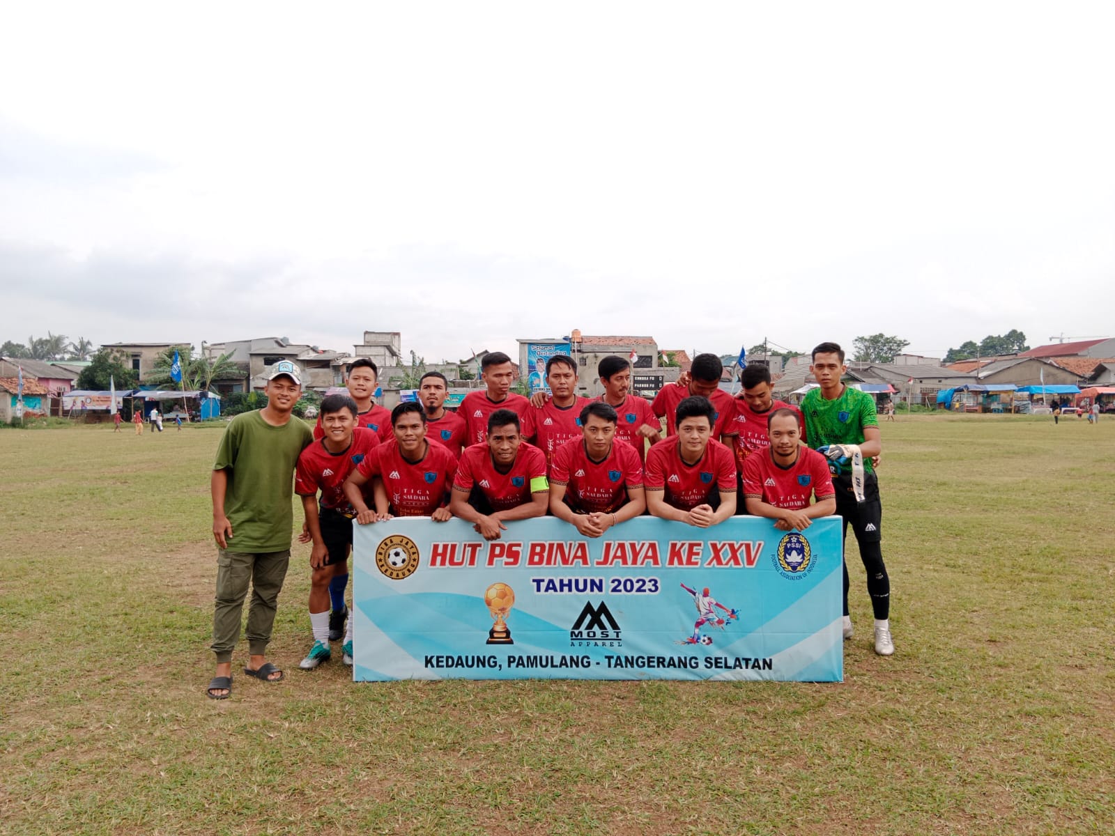 Hujan Gol di Lapangan Latus Jaya, Pasmod Bungkam Emmora Pasmod FC melenggang mulus ke babak 32 besar.(Foto: dok/Panitia Bina Jaya Cup).
