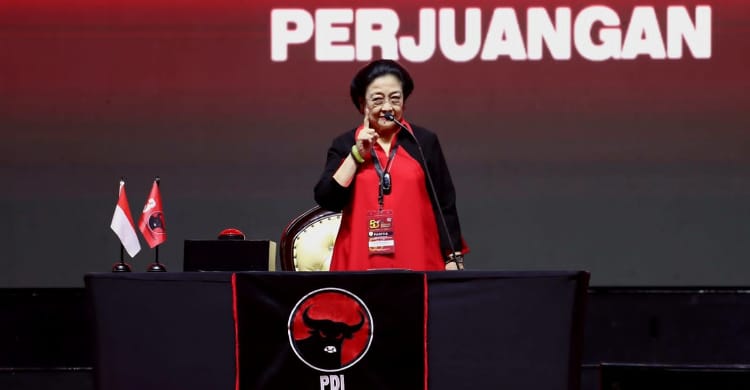Mega Minta Kader Tiru Jokowi, Rajin Turun Ke Akar Rumput Ketua Umum PDIP Megawati Soekarno Putri saat sambutan pada acara Ultah Emas PDIP di JIExpo, Kemayoran, Selasa (10/1). (Ist)