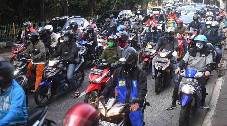 Motor Juga Harus Bayar Melintas Jalan Di Jakarta Kemacetan di Jakarta. (Ist)