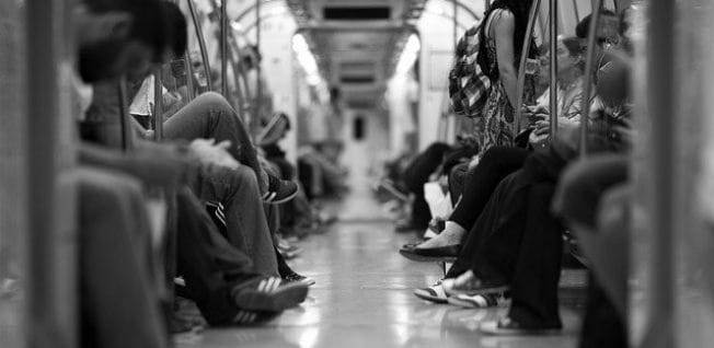 Pelaku Pelecehan Seksual di Stasiun KRL Sudimara Berhasil Diamankan Ilustrasi penumpang kereta KRL. (Ist)