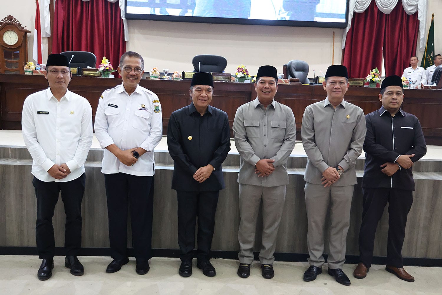 Pj Gubernur Al Muktabar: Perda RTRW Provinsi Banten 2023 - 2043 Untuk Wujudkan Pembangunan Berkelanjutan (Foto : Humas Pemprov)