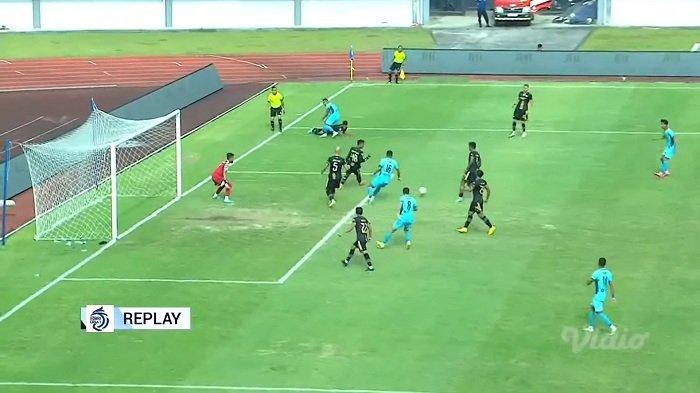 Dewa United Bermain Imbang Di Babak Pertama Dengan Madura United Pertandingan babak pertama Dewa United vs Madura United