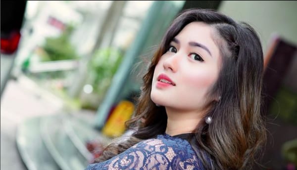 Ochi Rosdiana, Pusing Karena Sering Nangis Ochi Rosdiana. (Ist)