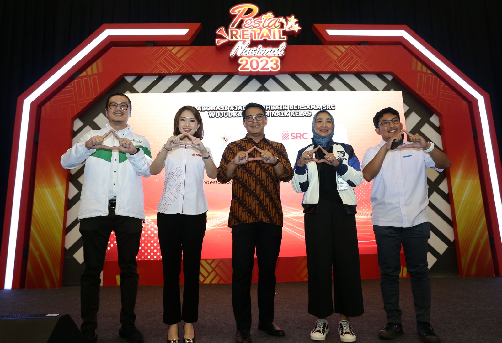 Pedagang Toko Kelontong Kumpul Di ICE BSD PT SRC Indonesia Sembilan (SRCIS) menggelar Pesta Retail Nasional (PRN) 2023 sebagai wadah untuk memperkuat kolaborasi SRC dengan berbagai pemangku kepentingan dalam upaya mendukung UMKM.