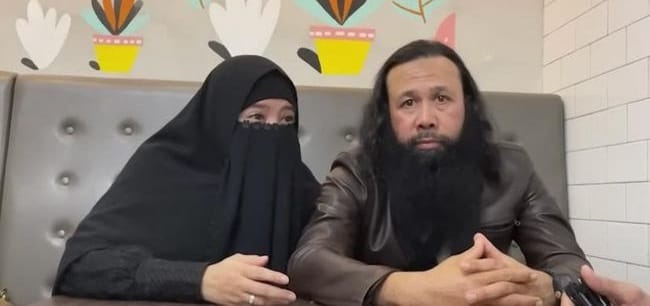 Peggy Melati Sukma dan suami Teza Abdul Jabbar. (Ist)