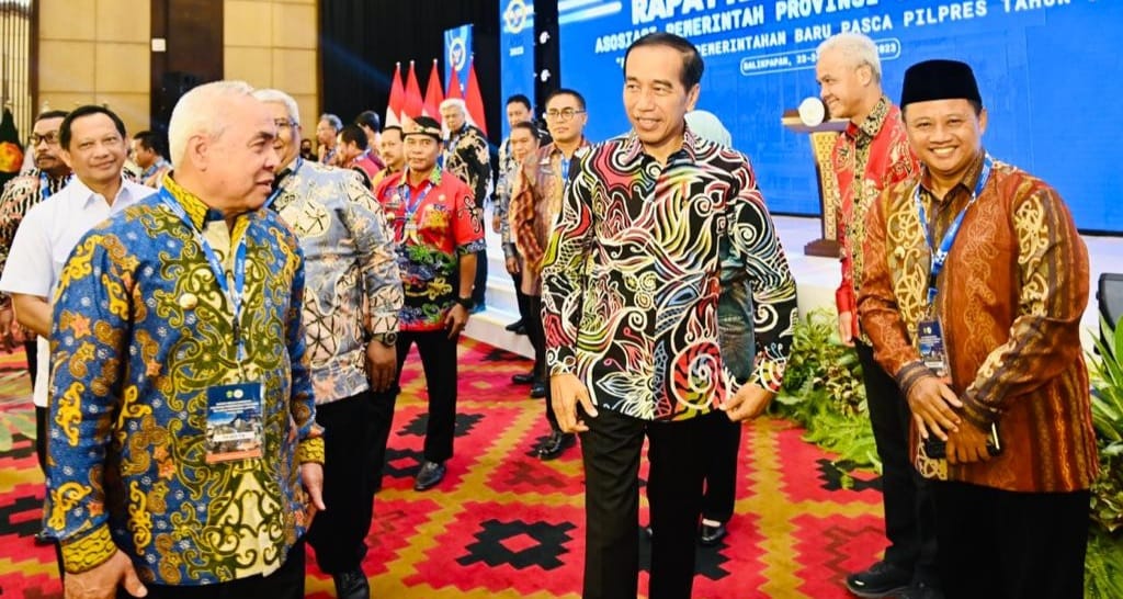 Yang Masih Mau Pake Masker Boleh Kok, Demi Kesehatan Ya (Foto : Setpres)