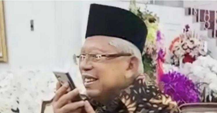 Dapat Ucapan Selamat Ultah Dari Jokowi, Kiai Maruf Happy foto : Ist