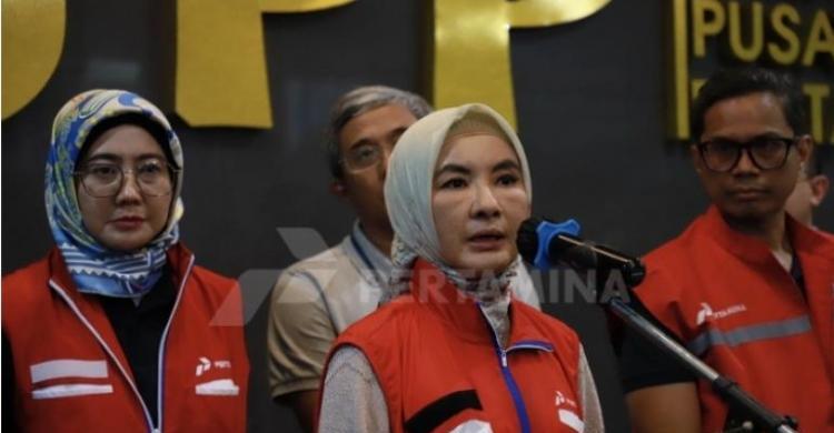 Dirut Pertamina: Jangan Panik, Stok BBM Di Jakarta, Banten & Jawa Barat Aman Direktur Utama Pertamina Nicke Widyawati saat memberikan keterangan pers. (Ist)